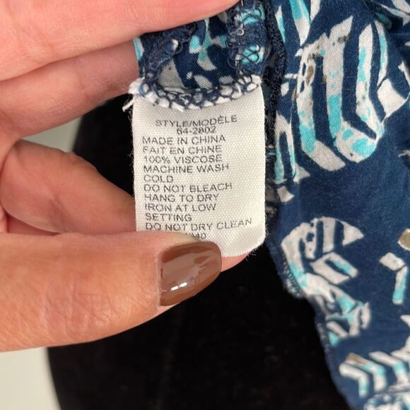 GarageāSpaghettiāStrap-Tank.Ā SizeāXSā - Picture 7 of 7